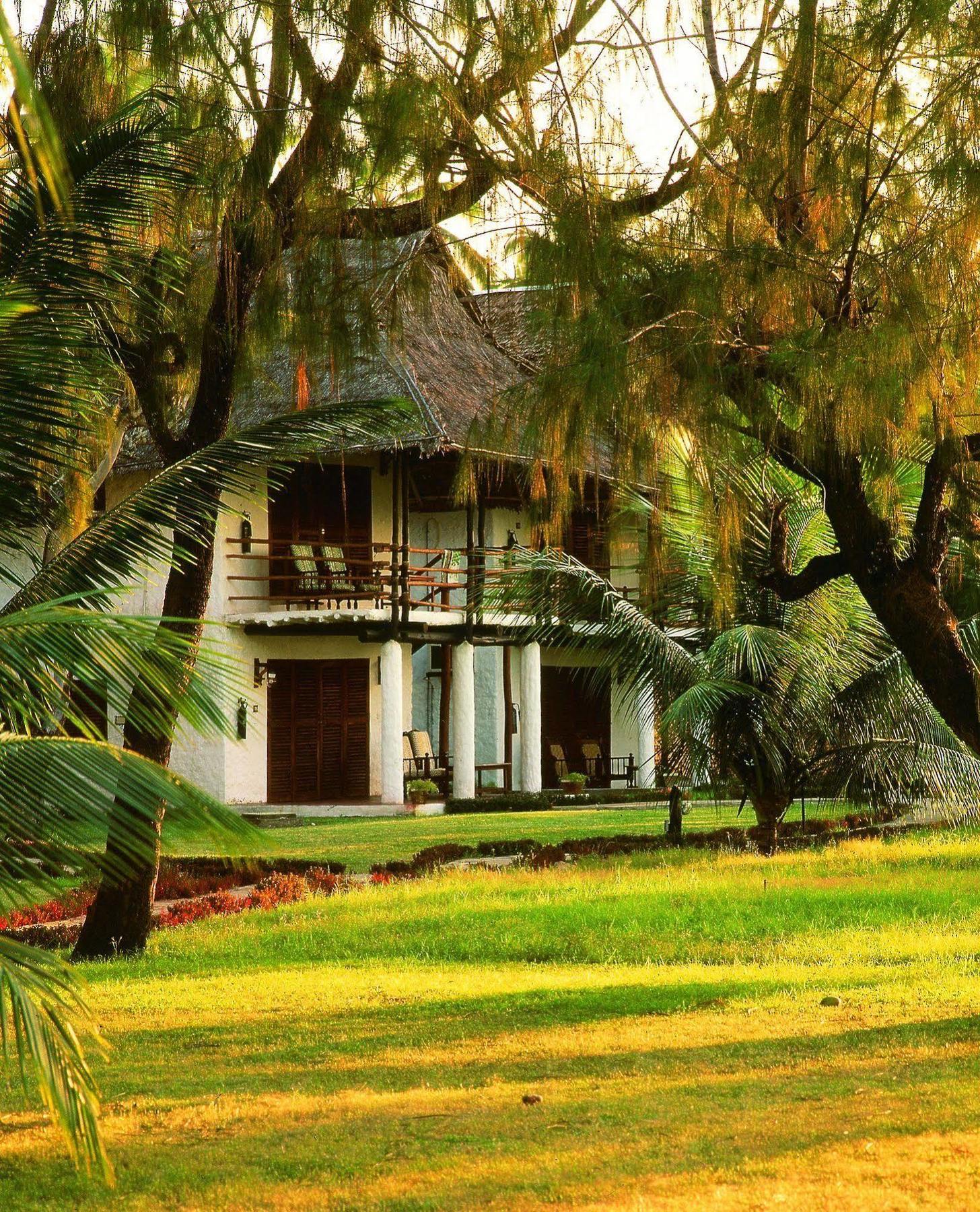 Курортный комплекс Zanzibar Beach Resort 3*